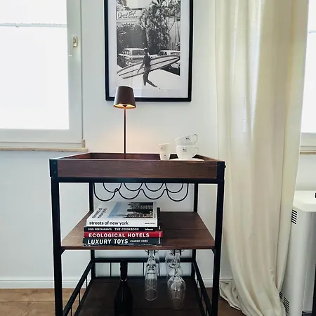 Apartment Studio 12